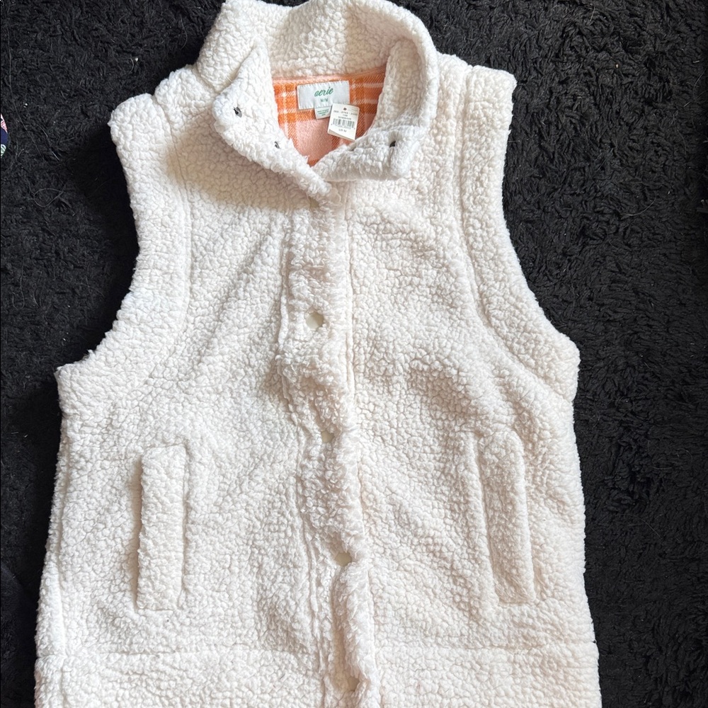 Aerie Cream Sherpa Vest